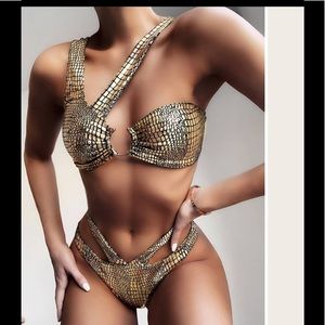 Metallic crocodile print swimsuit set